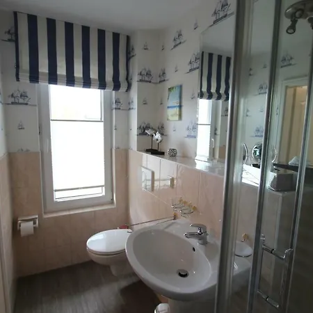 Appartement Am Park der Sinne&Am See Ostseebad Ostseebad Binz Exterior foto